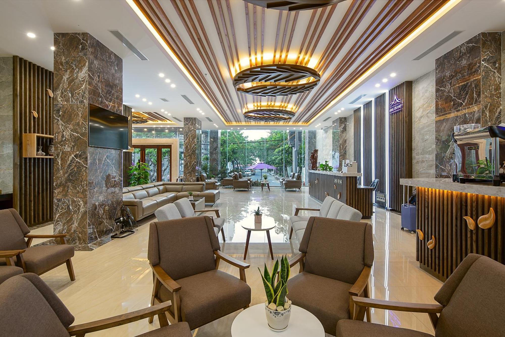 Aria Grand Hotel & Spa Da Nang Exterior photo
