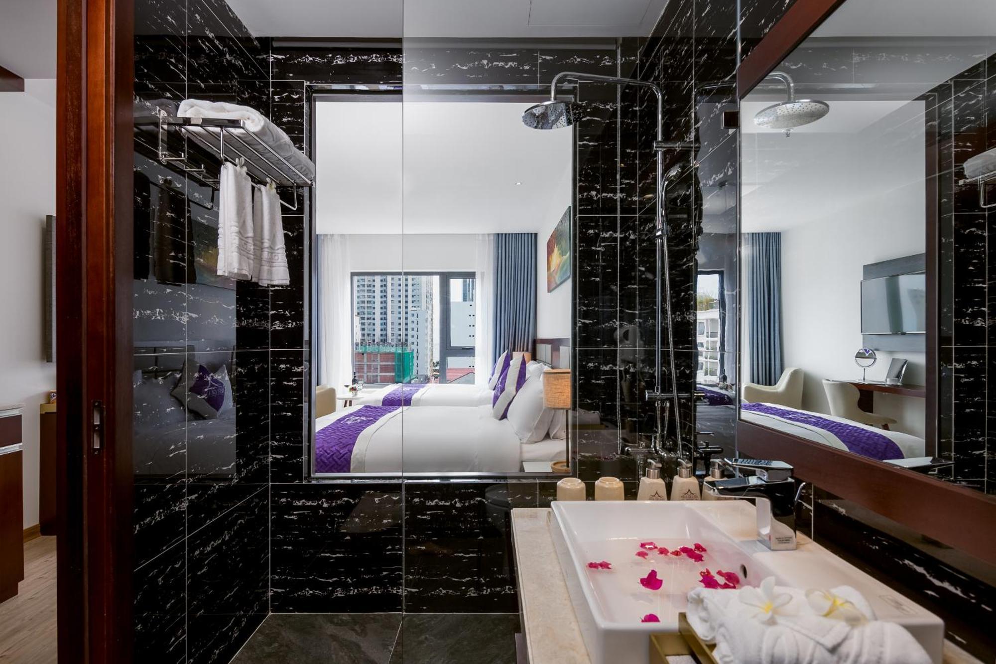 Aria Grand Hotel & Spa Da Nang Exterior photo